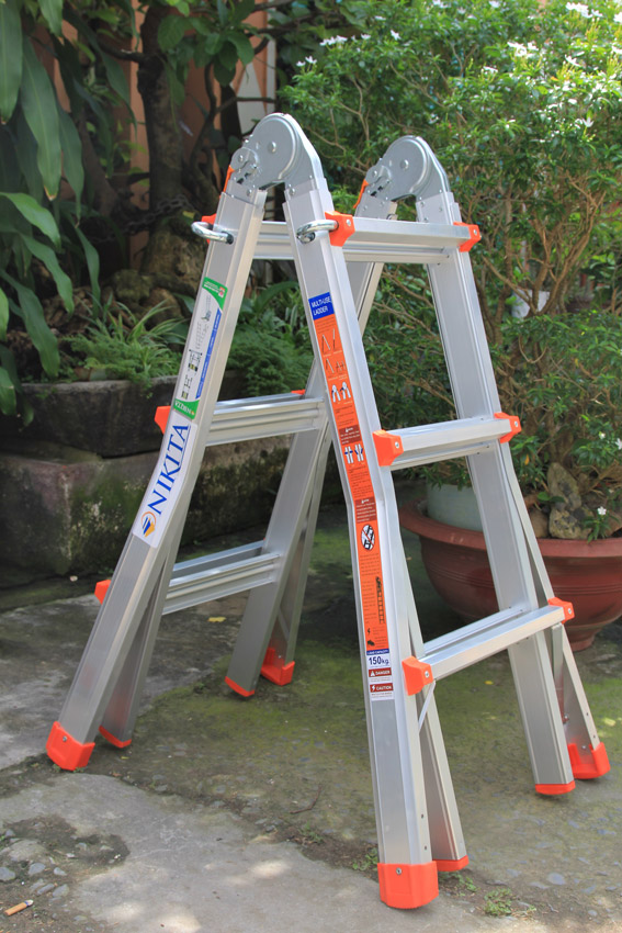 thang nhom gấp chữ a nikita