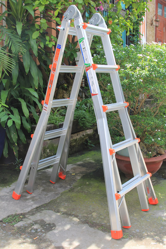 thang nhom gấp chữ a nikita