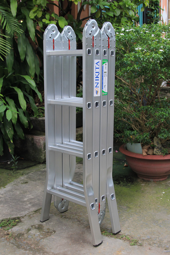 thang nhôm gấp 4 khúc nikita 4 bậc
